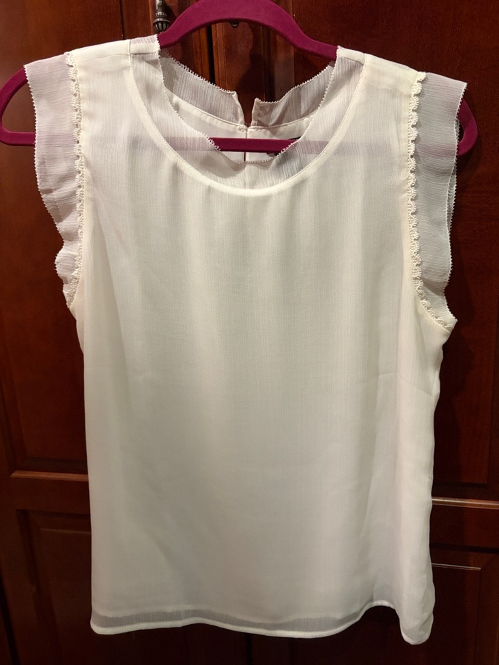 Ann Taylor Factory Cream Sheer Sleeveless Ruffled Trim Blouse Size MP